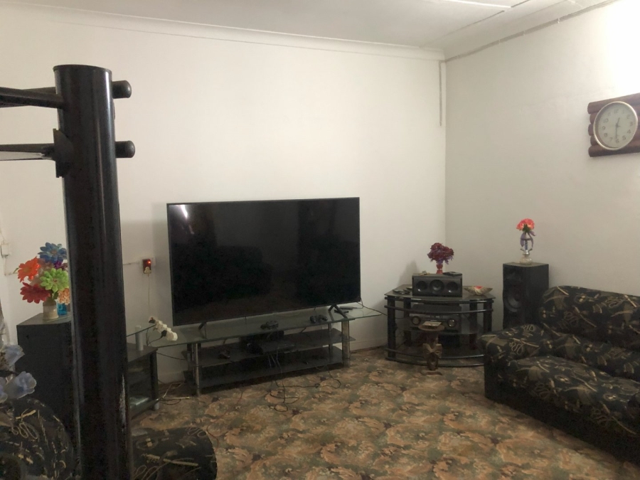 3 Bedroom Property for Sale in Petrusburg Free State